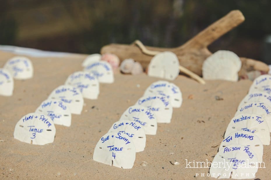 sand dollar placecards for beach themed wedding